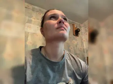Bongacams Watch Live Sex Cams of Paratrax