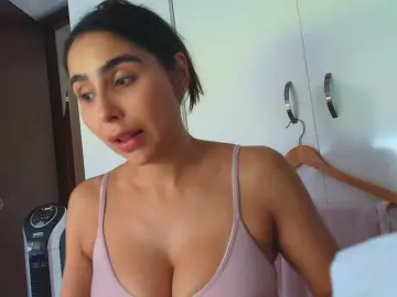 Bongacams Nude Webcam of SallyeLeins