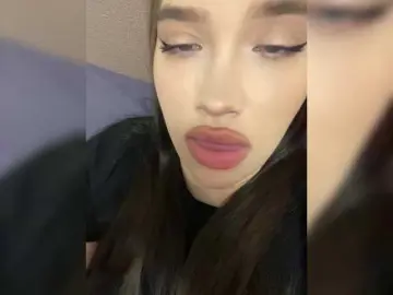 Bongacams Best live sex cam show of Glossmixdoll