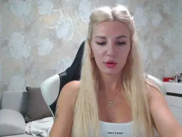 Bongacams Live Porn of 18Kristy778