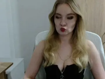 Bongacams Adult Video Chat of AlmaNatural