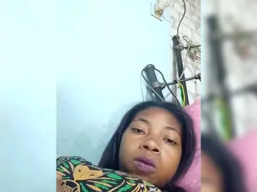 Bongacams Nude Webcam of Randixo699