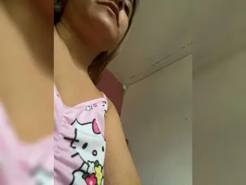 Bongacams Live Sex Cam of LittleToxic