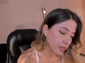 Bongacams Free Live Porn of EveBenson