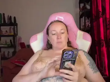 Bongacams Live Porn of NylonQueen