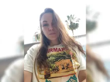 Bongacams Live Sex Cam of Alisasqrl