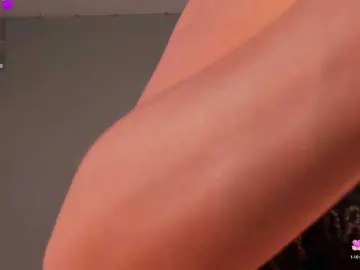Bongacams Watch Live Sex Cams of KyomiVelvet