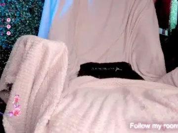 Bongacams Adult Video Chat of LeenyLipss
