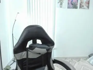 Bongacams Free Live Porn of Carlin1511