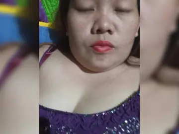 Bongacams Live Porn of Chemaihot96