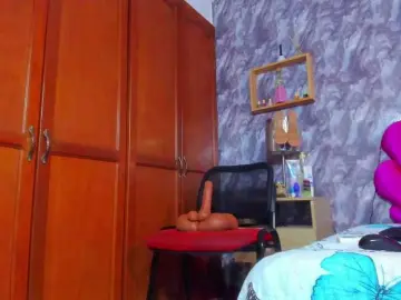 Bongacams Live Sex Cam of EMMAPARIS