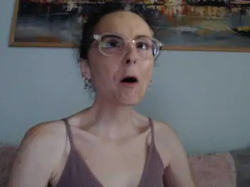 Bongacams Live Sex Cam of cleophee