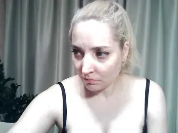Bongacams Nude Webcam of mariska-kiska