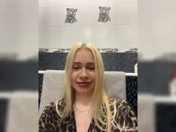 Bongacams Private Sex Chat of -SexyMilf-