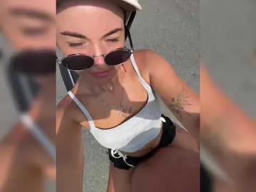 Bongacams Nude Webcam of fi7h