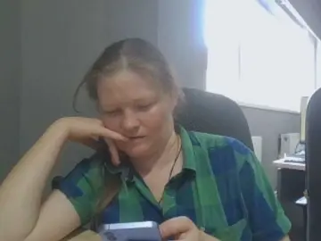 Bongacams Watch Live Sex Cams of AliceLaKatana