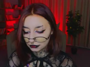 Bongacams Free Live Porn of MistressMarcelline