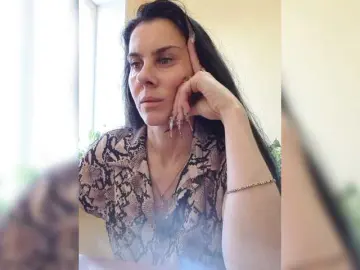 Bongacams Adult Webcam of 1Glorya1