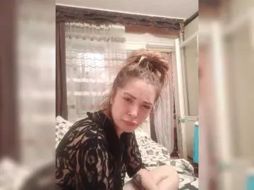 Bongacams Private Sex Chat of SanyaNastya