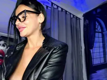 Bongacams Nude Webcam of ell3