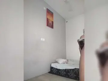 Bongacams Best live sex cam show of Camdolie