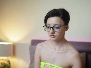 Bongacams Best live sex cam show of JoelleSoul