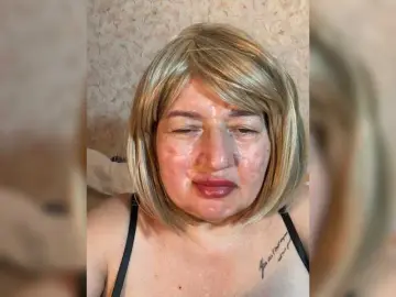 Bongacams Nude Webcam of SVETIKBOMBOCHKA