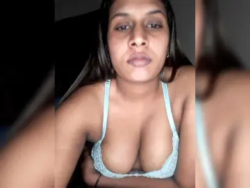 Bongacams Nude Webcam of SexyCherri