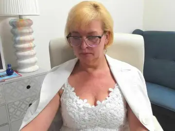 Bongacams Best live sex cam show of LunaFantasy