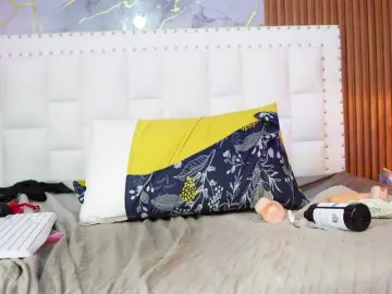 Bongacams Sex Cam of naughtyyindiann