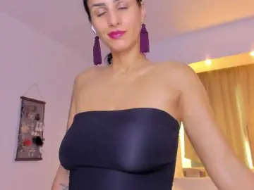 Bongacams Free Porn Cam of Milfchelle