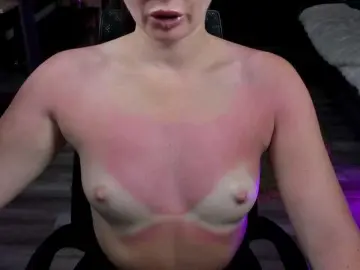 Bongacams Sex Cam of StrippingLady