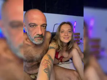 Bongacams Nude Webcam of BigTwiXXX