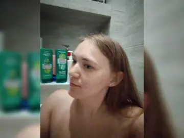 Bongacams Live Sex Cam of Kisa75