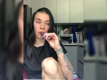 Bongacams Live Porn of MaidenCrystal