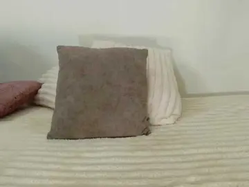 Bongacams Best live sex cam show of loretahorny25