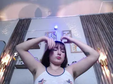 Bongacams Watch Live Sex Cams of HairyValeri