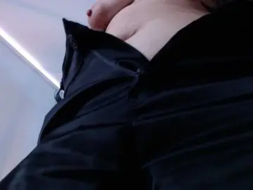 Bongacams Live Porn of HairyValeri