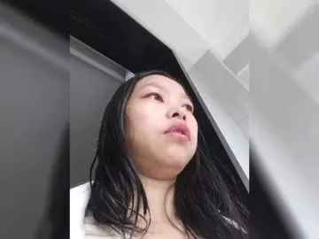 Bongacams Live Sex Cam of Selinababy99