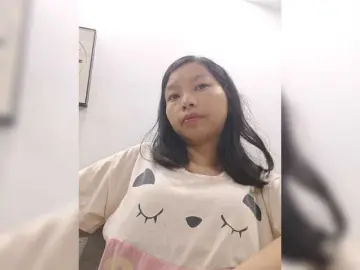 Bongacams Free Live Porn of Selinababy99