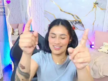 Bongacams Sex Chat of PEACHY-TAY