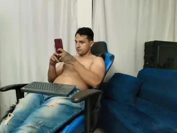 Bongacams Live Sex Cam of couplee-horny