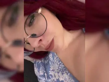 Bongacams Free Porn Cam of lova-mars