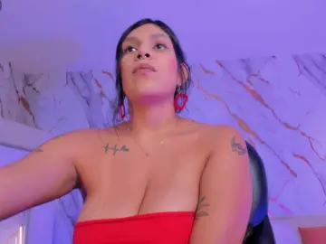 Bongacams Best Webcam of SarahYates