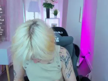 Bongacams Sex Chat of LunaaBee