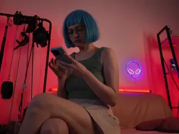 Bongacams Free Porn Cam of CyberGoddess