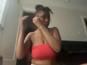 Bongacams Best Webcam of DelightfulDark