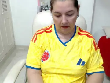 Bongacams Free Porn Cam of leonela-68
