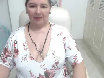Bongacams Adult Video Chat of leonela-68