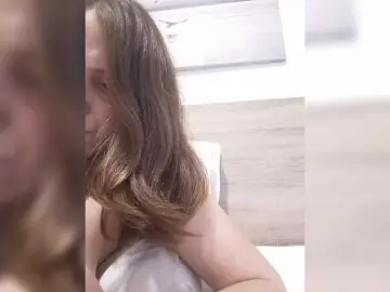 Bongacams Nude Webcam of Lauflor